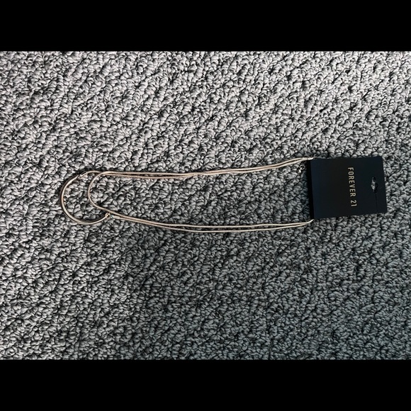 BNWT Gold Minimalist Half Circle Delicate Layered Necklace - Picture 3 of 3